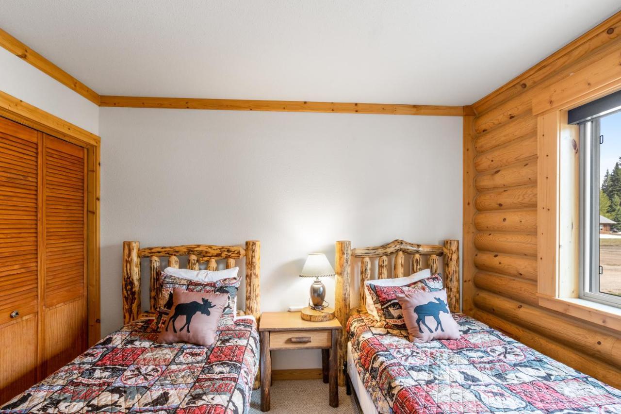 Lazy Fox Cabin West Yellowstone Bagian luar foto