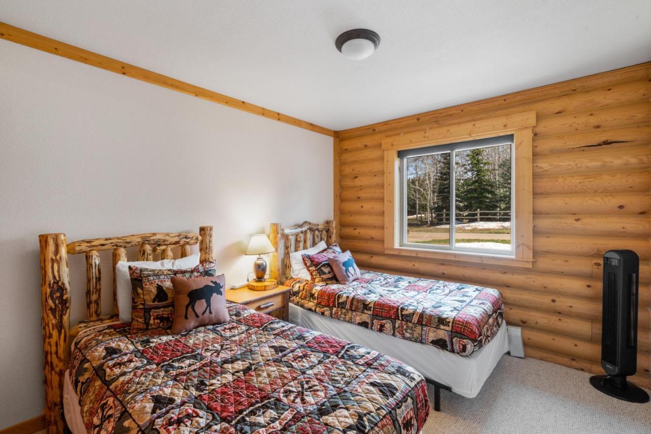 Lazy Fox Cabin West Yellowstone Bagian luar foto